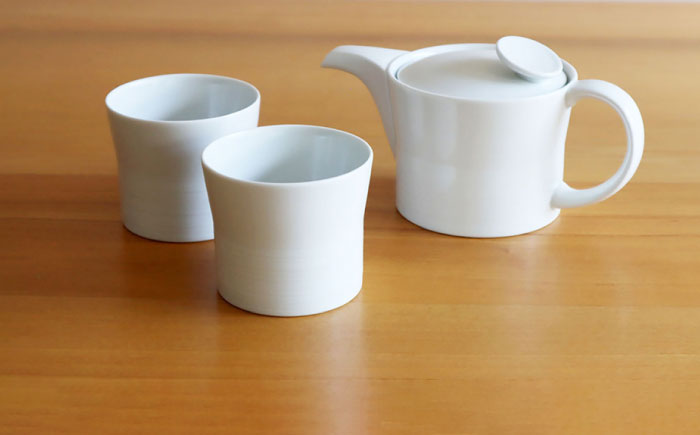 【白山陶器】【グッドデザイン賞受賞】ミストホワイト ティーセット 3ピースセット [TA136]
