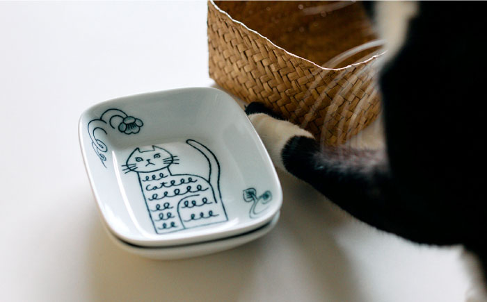 【波佐見焼】Pebble Ceramic Studioコラボ Catナッツボウル 4枚【アイユー】 [UA67]