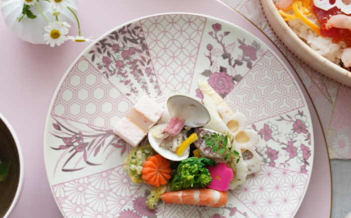 【波佐見焼】金襴 古伊万里 7号皿 紅（化粧箱入り）2枚セット【FOURGRACE】 [UG07]