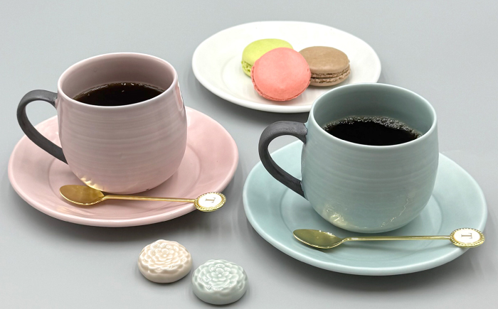 【波佐見焼】ココアマグ＆ソーサー 2色セット マットブルー・マットピンク【陶芸ゆたか】 [VA147]