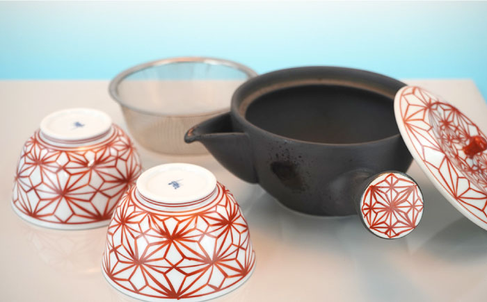 【波佐見焼】麻葉染錦 茶器セット 湯飲み 急須 ティーポット 陶器【岩永製陶】 [ZD19]