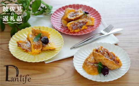 【波佐見焼】花しのぎ 新トリオ 和皿 プレート (白・薄赤・薄黄)【団陶器】 [PB58]