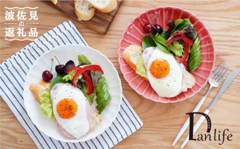 【波佐見焼】花しのぎ ペア 大皿 プレート (白鼠・薄赤)【団陶器】 [PB79]