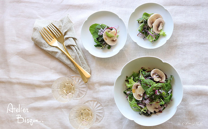【波佐見焼】お花の盛り鉢と 小皿 のセット 白磁 取り皿 食器 大皿 【アトリエビスク】 [RD17]