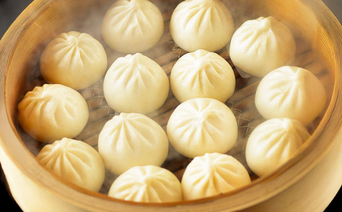 【12回定期便】角煮入り一口豚まん6個入り×3セット [DBX078]