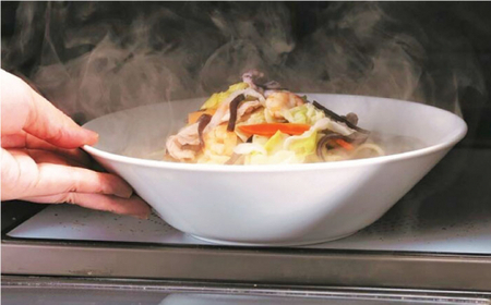 【全12回定期便】レンジでちゃんぽん・皿うどん揚麺　各2人前＜みろく屋＞ [QBP017] [QBP017]