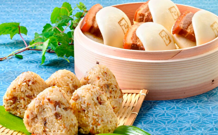 長崎名物 皮付三枚肉の角煮まん4個・ 角煮めしおにぎり6個詰合せ [QAX022]