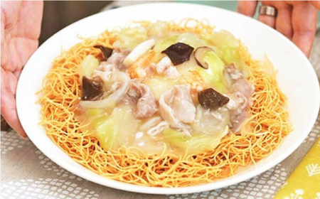 【全6回定期便】レンジでちゃんぽん・皿うどん揚麺　各2人前＜みろく屋＞ [QBP016] [QBP016]