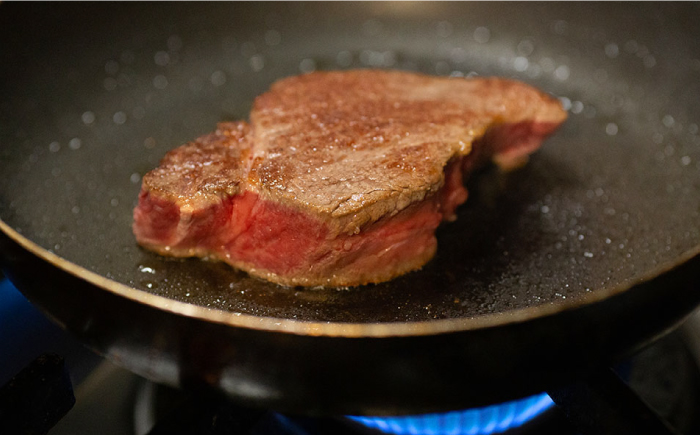 【日本一の和牛】【A4ランク以上】ヒレ ステーキ 長崎和牛 出島ばらいろ ヒレ肉 約200g×2枚 【合同会社　肉のマルシン】 [RCI010]