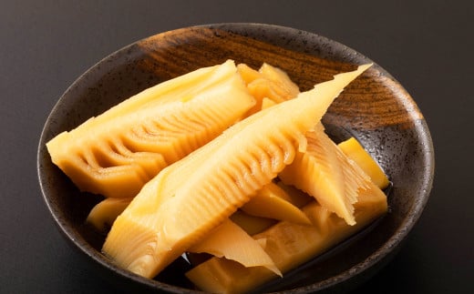 【生産者直送】春の恵み たけのこ 約4kg 以上 （2~5本） 【2026年4月上旬発送開始】 やさい 野菜 竹の子 筍 タケノコ 熊本県産