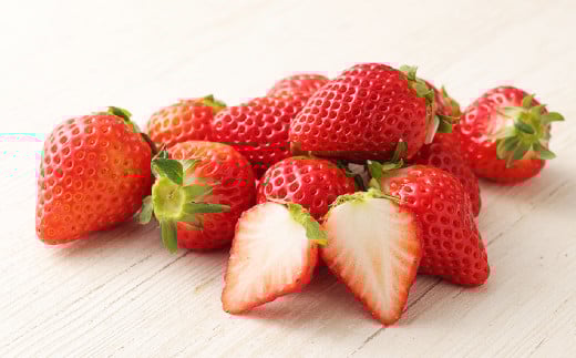 熊本県産 さがほのか 約2kg いちご 苺 イチゴ 【2025年2月上旬発送開始】