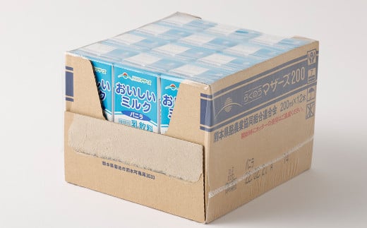 【3か月連続定期便】 おいしいミルクバニラ 200ml 12本×3回 計36本 牛乳 ぎゅうにゅう ミルク バニラ風味 紙パック 飲料 乳飲料 定期便 長期保存 熊本県