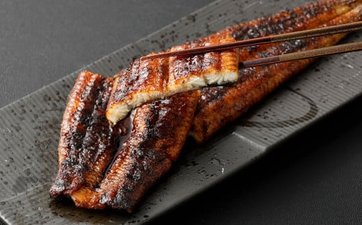 【年6回定期便】 うなぎの蒲焼 （関西風） を2ヶ月に1回 2尾 お届け （合計12尾） 鰻 ウナギ 鰻の蒲焼 蒲焼き タレ うなぎのタレ 山椒 国産