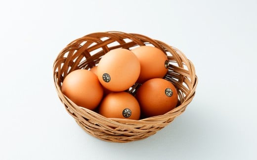 熊本県天草市で生まれたブランド卵「天草タマンゴ」6個入 化粧箱入 卵 たまご タマゴ 生卵 生たまご 卵黄 卵 熊本県 天草市