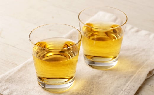 アップル100 200ml×12本 合計2400ml 厳選 りんご 果汁 100% 濃縮還元 林檎 ジュース リンゴジュース 常温 飲料 熊本県 らくのうマザーズ