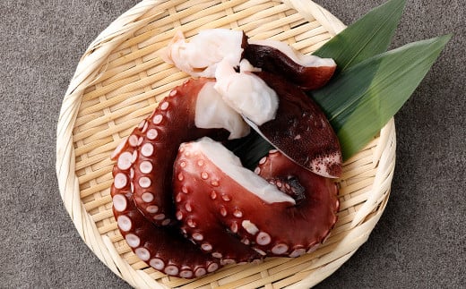 熊本県産ボイル地ダコ2本足カット 合計2パック 約400～500g 天然 タコ たこ 蛸 ボイル 刺身 タコ足 おつまみ 冷凍 熊本県産