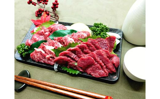 馬刺し 2種セット 400g（中トロ 霜降り 各200g）タレ 生姜 各4袋付 馬肉