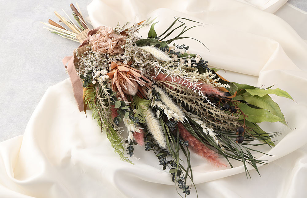 【ピンク系】ドライフラワー スワッグ  Mサイズ 1個 縦65㎝以上×横35㎝以上 花 植物