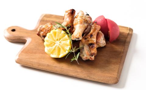 熊本県産 若鶏の手羽元 2kg 1袋 鶏肉 鳥肉 手羽元 お肉 鶏 肉 精肉 加熱用 料理 チキン 唐揚げ 骨付き 手羽 国産 九州産 冷凍