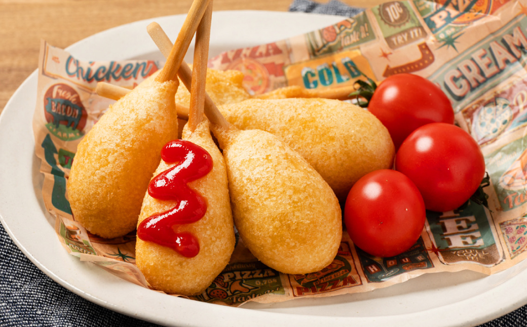 ミニ アメリカンドッグ 20本（卵 乳 不使用）国産豚肉使用 ウインナー 卵不使用 乳不使用 国産小麦粉使用 行楽 間食 夜食 オードブル お家パーティ 集まり 家族団らん ホームパーティ 運動会 遠足 ピクニック