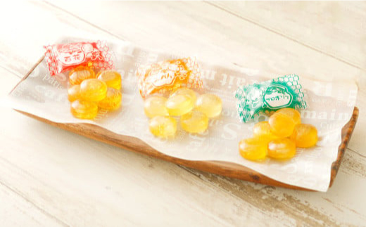 国産 純粋 蜂蜜 50g×2本（れんげ 晩白柚） 蜂蜜あめ×1袋 蜂蜜 れんげ 晩白柚 はちみつ ハチミツ ハニー 国産 50g × 2本 あめ 飴 アメ 瓶