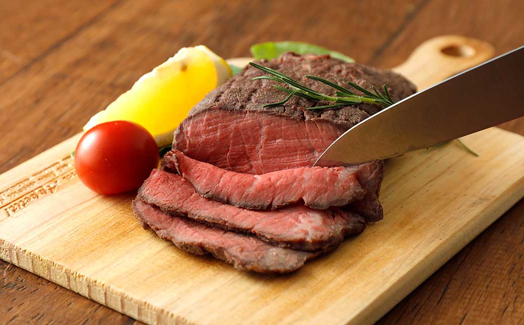 宮崎 ハーブ牛 交雑種 ローストビーフ 約500g （ 約250g × 2本 ） 肉 お肉 牛 牛肉 ブロック 冷凍 国産