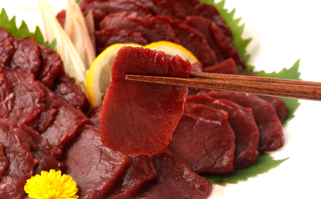 国産馬刺し 赤身 約300g（約100g×3パック）＋馬刺しタレ ミニボトル 50ml 熊本屠畜 馬刺し馬刺