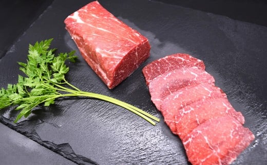 赤身馬刺し 約200g （醤油 ・ おろししょうが付き 各4パック） 赤身 馬肉 馬刺し 馬 新鮮 直送 個包装 国産 熊本県 人吉市 冷凍