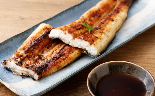 うなぎの蒲焼き（約160g以上）・白焼き（約150g以上）各1尾