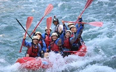 1/2DAY ラフティングツアー体験（1名様）