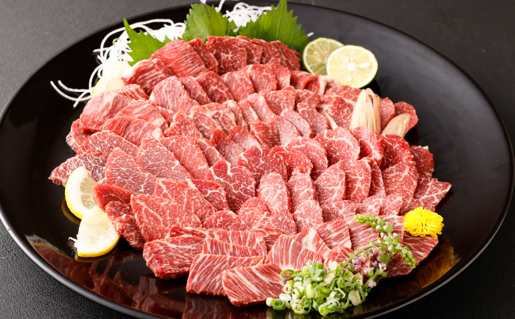 熊本 馬刺し 上霜降り(トロ) 馬肉ユッケ 合計 1kg セット トロ 馬肉 ユッケ 生姜 たれ