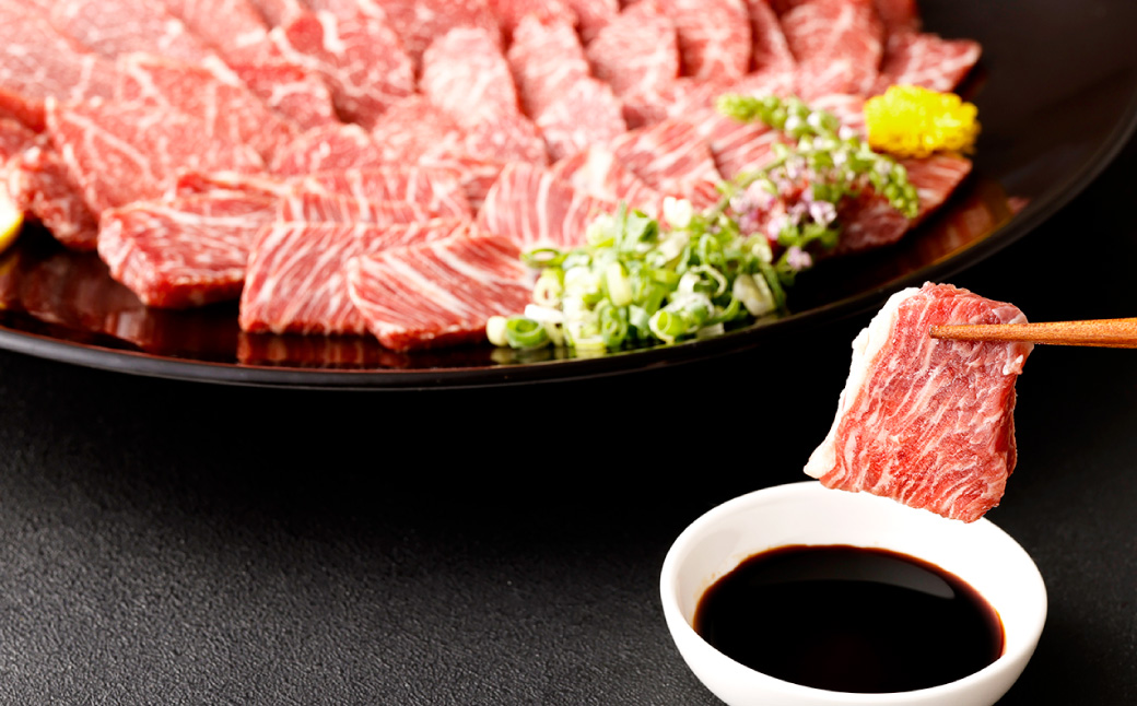 熊本 馬刺し 上霜降り(トロ) 馬肉ユッケ 合計 1kg セット トロ 馬肉 ユッケ 生姜 たれ