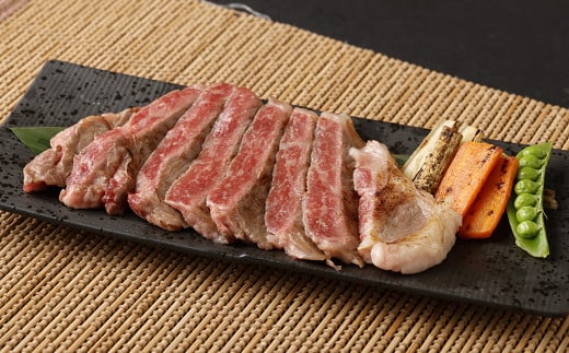 【定期便6か月】 あか牛 サーロイン 肉 1kg(5枚～6枚)、 馬刺し 300g(赤身100g 霜降り100g たてがみ100g) 食べ比べ セット