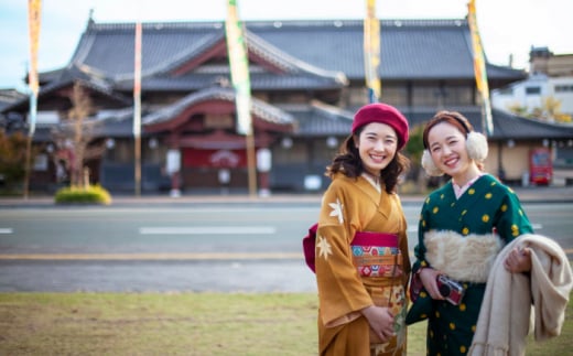 アンティーク着物で街並み散策！国指定重要文化財「八千代座」入場券付きペア【アンティーク着物レンタルの柏屋】 [ZDB001]