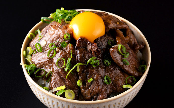 熊本あか牛 焼肉用カット ( バラ ロース ) 500g 【合同会社　長岡フーズ】 [ZFR041]