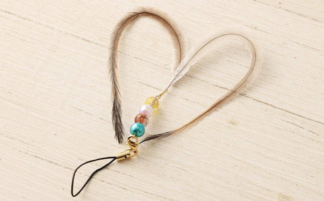 エミュー ストラップ 全長約20cm ストラップ付き 縁結び 羽根 雑貨 小物st-p