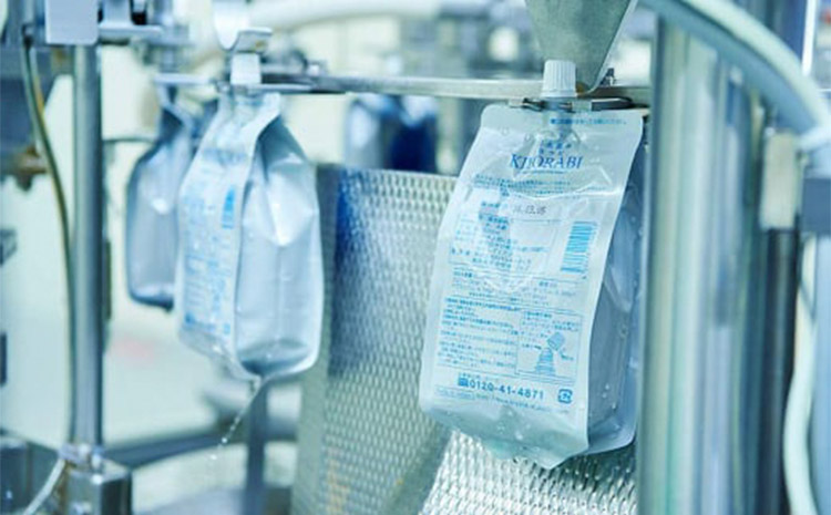 【12ヶ月定期便】ナノ水素水キヨラビ 300ml 30本 水 水素水 天然水 飲料水 ミネラルウォーター アルミパウチ パウチ 国産 九州産 熊本県産 菊池市産 送料無料《お申し込みの翌月から出荷》---0037-3102---