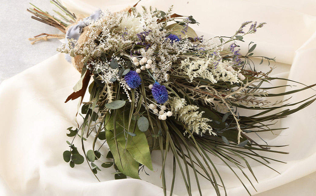 ドライフラワースワッグ Sサイズ《90日以内に出荷予定(土日祝除く)》---123-2468---