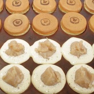 132-2　回転焼き　ひさや（白あん12個）