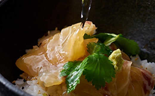 「東京・銀座」花蝶 特別ランチ「上天草会席ペアランチ」コースお食事券(2名様1組)