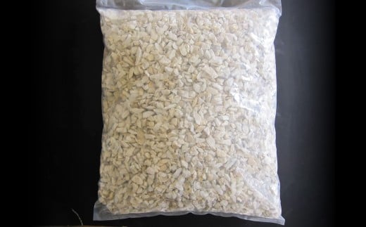 【5個口】庭砂利 あまくさ石灰石砂利（8mm～20mm） 約20kg袋入り 合計約100kg 天草石 砂利 石灰石 ホワイト 白 じゃり 石 天然石 庭 熊本県 上天草市