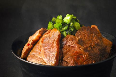 あか牛 火の山丼 （牛肉・特製タレ・高菜） 和牛 肉 牛肉 ブランド牛 国産 特製だし醤油 高菜 人気 美味しい 豪華 名物 名産品 詰め合わせ 熊本 阿蘇