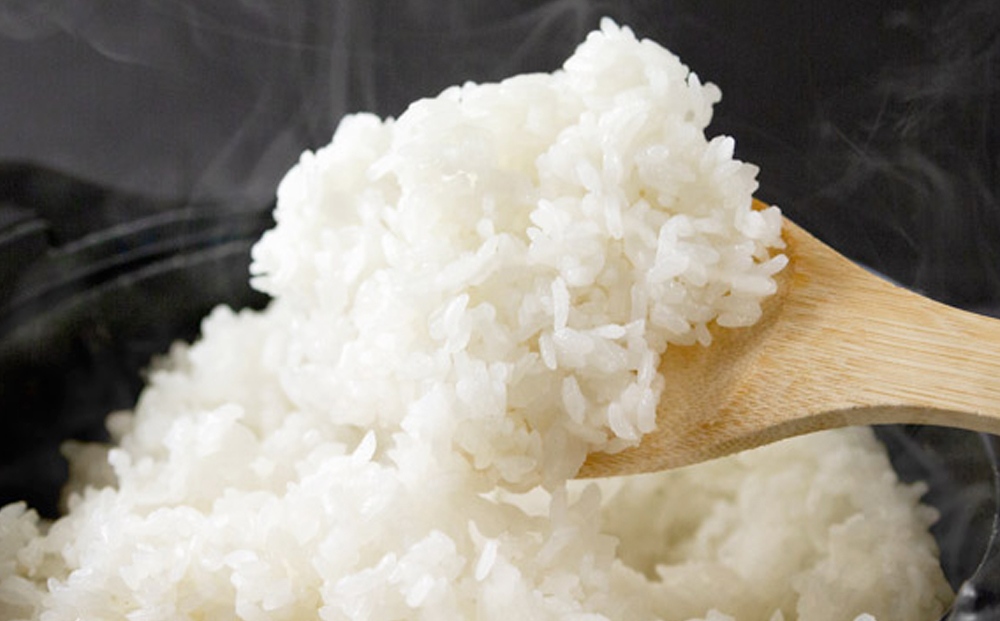 極美純米と黄金純米セット 2kg×2 お米 コンテスト 優秀金賞 ぴかまる ミルキークイーン 世界最高米 原料玄米 米 人気 美味しい こだわり 減農薬 食べ比べ 熊本 阿蘇