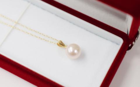 S085-211_天草産 8-9mm 花珠級 あこや真珠 一粒 ペンダント ネックレス パール