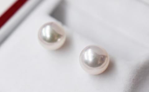 【B：ピアス K14WG（ホワイトゴールド）】S085-320_天草産 8mm-8.5mm あこや真珠 ホワイトピンク 花珠級 スタッド パールピアス イヤリング B：ピアス K14WG（ホワイトゴールド）