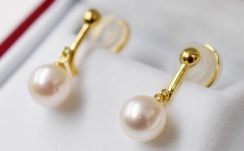 【C：シリコン大 K18YG（イエローゴールド）※ブラ】S085-330A_天草産 8mm - 8.5mm あこや真珠 ホワイトピンク 花珠級 イヤリング パールイヤリング K18 K14 C：シリコン大 K18YG（イエローゴールド）※ブラ