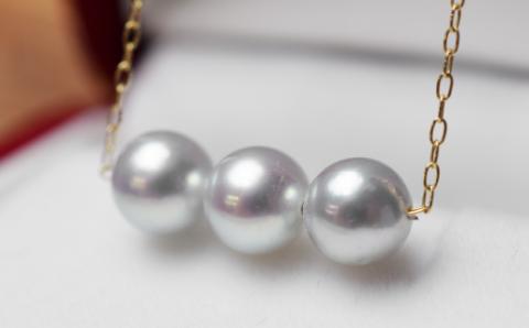 S101-218_天草産 8-9mm アジャスター シルバー あこや真珠 ペンダント ネックレス パール 3連