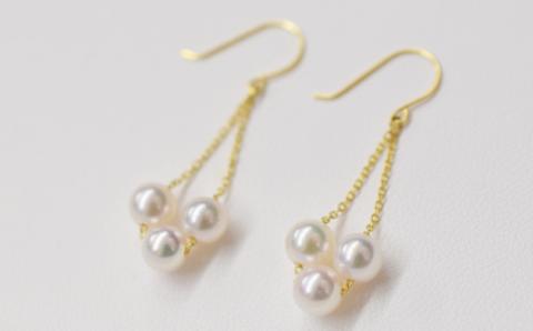 S101-246_天草産 5.5mm - 6mm 3連 ベビーパール ピアス あこや真珠 ホワイトピンク フック 揺れる ベビー