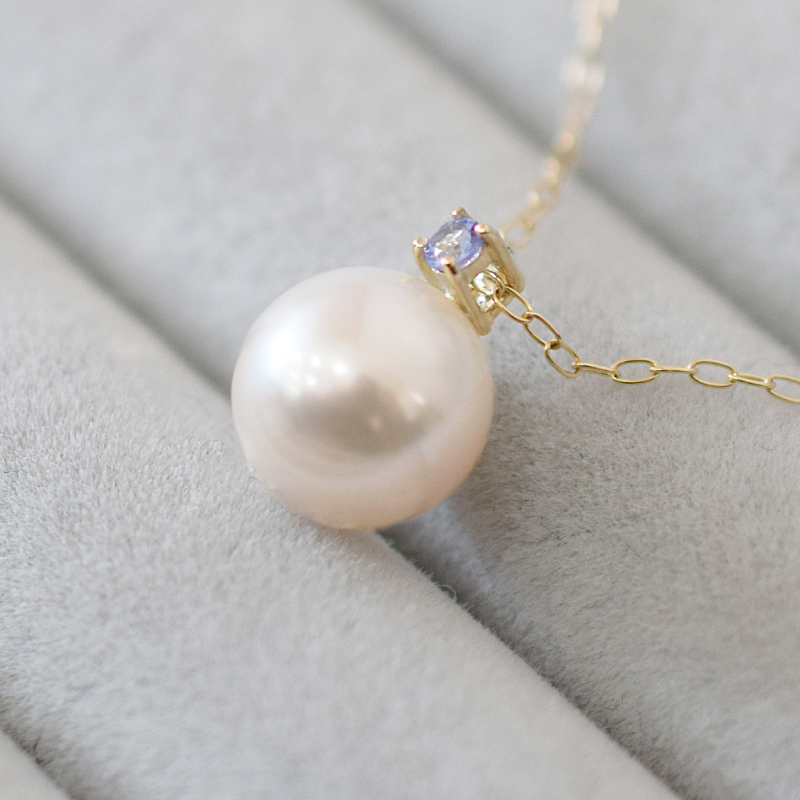 S085-568_あこや真珠 ペンダント ネックレス 8ｍｍ - 8.5mm 天草 熊本 ホワイトピンク 誕生石 12月 タンザナイト 半貴石 本真珠