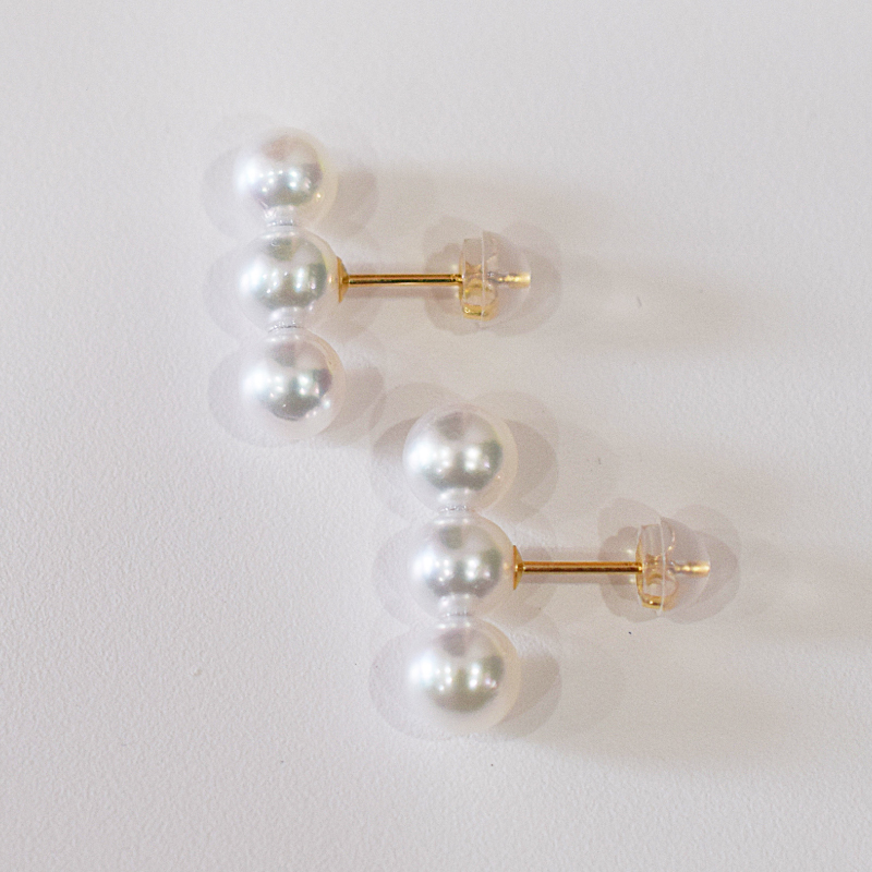 S085-581_あこや真珠 天草 ピアス 3連 6mm - 6.5mm ホワイトピンク 真珠